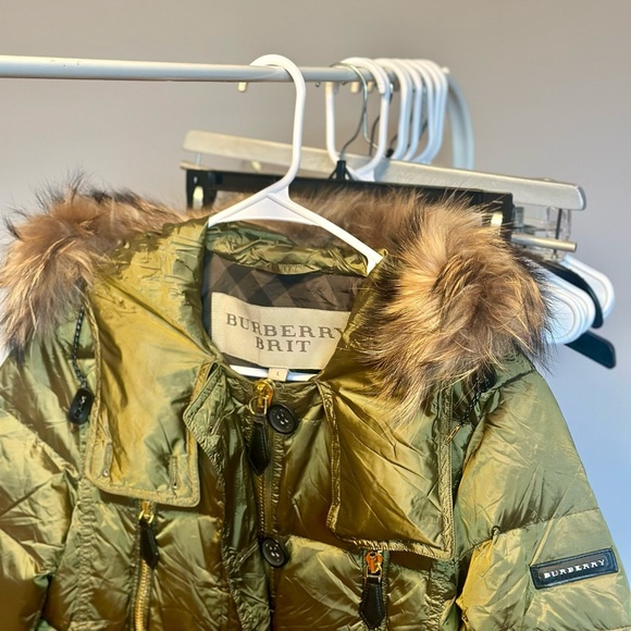 Burberry Women Olive Puffer Coat with Fur Hood - Picture 3 of 5